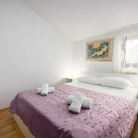 Martimar With Pool And Hot Tub In Istria *